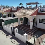 빌라 Vrijstaande Casa Oeste *