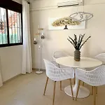 Vila Vrijstaande Casa Oeste